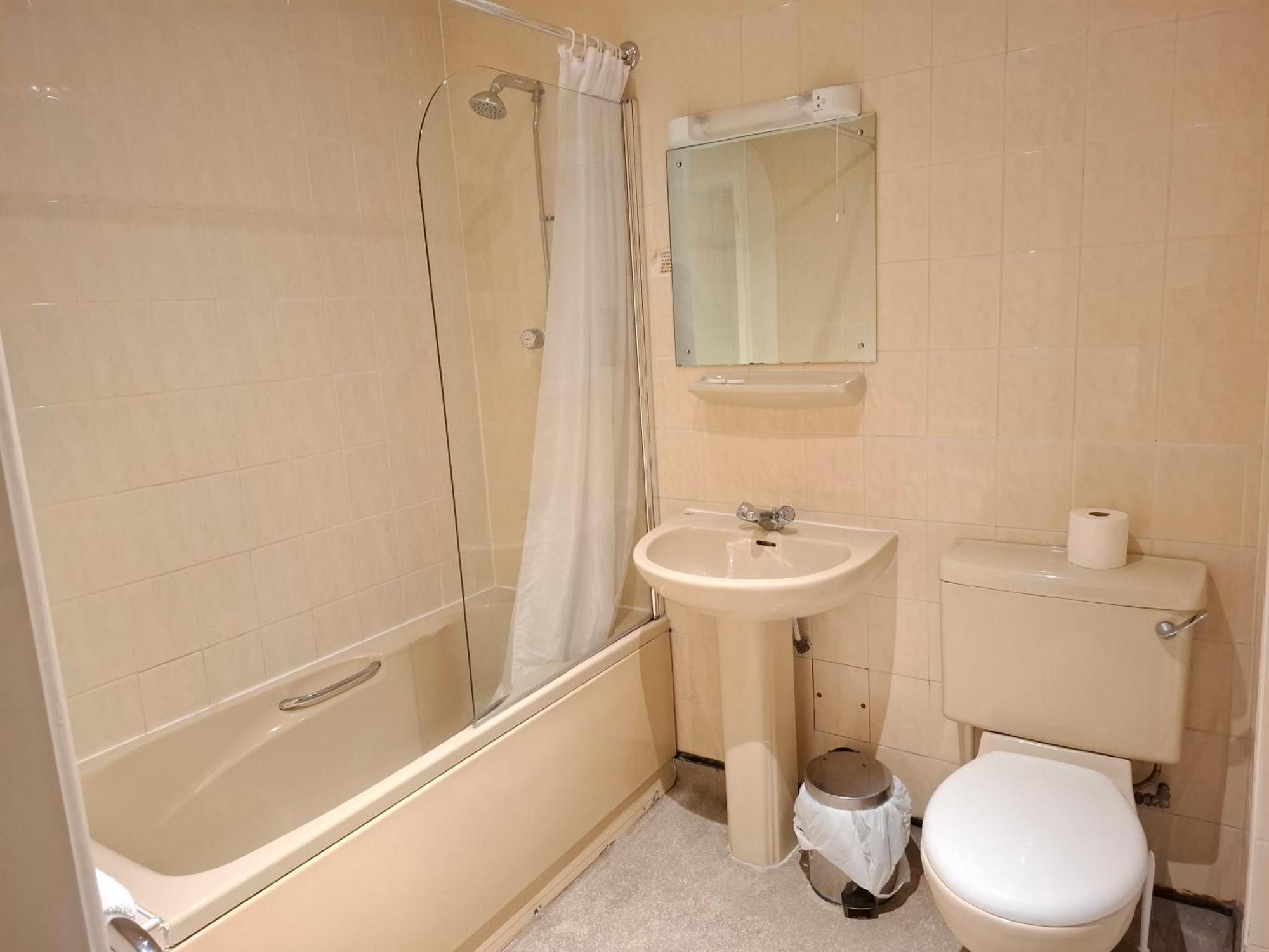 Borough Arms Hotel Newcastle-under-Lyme Buitenkant foto